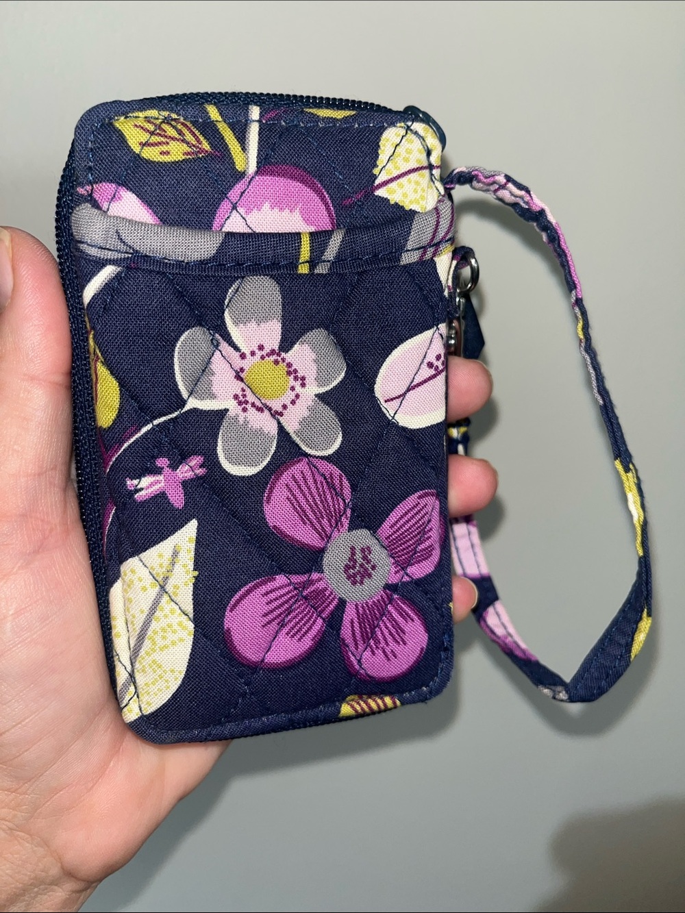 Vera Bradley Plumb Petals Nightingale Patterns Compact Wristlet Wallet - Picture 5 of 10